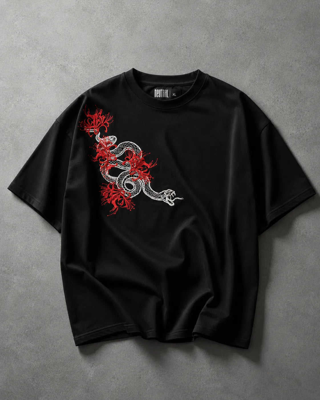 SNAKE LILLY OVERSIZED TEE - UNISEX