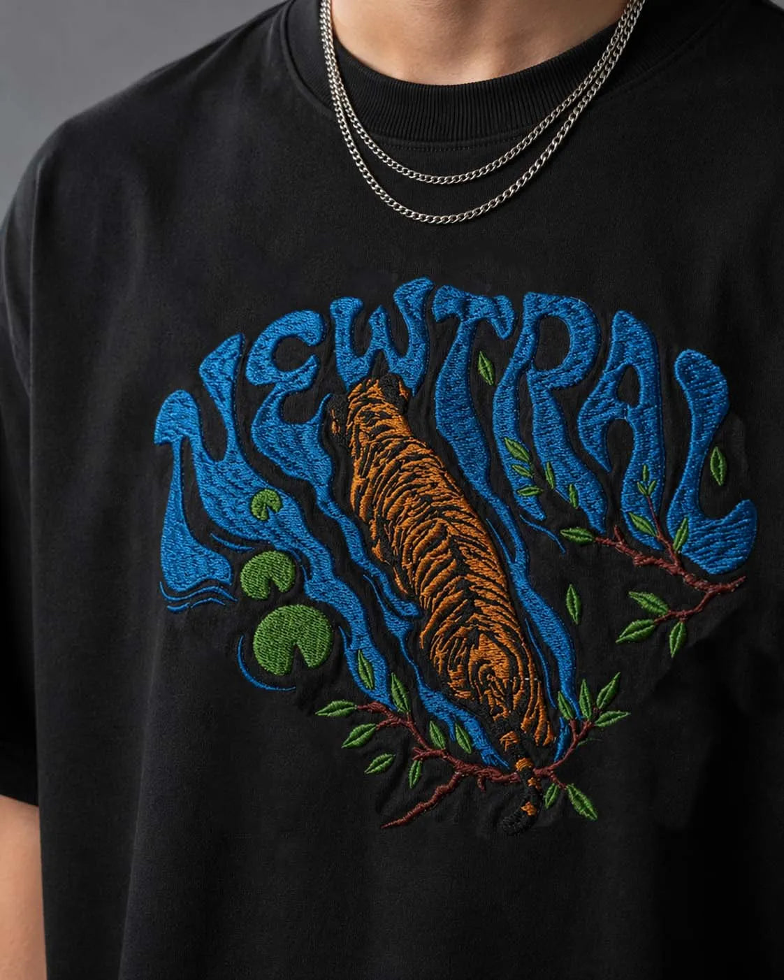 NEWTRAL TIGER OVERSIZED TEE - UNISEX