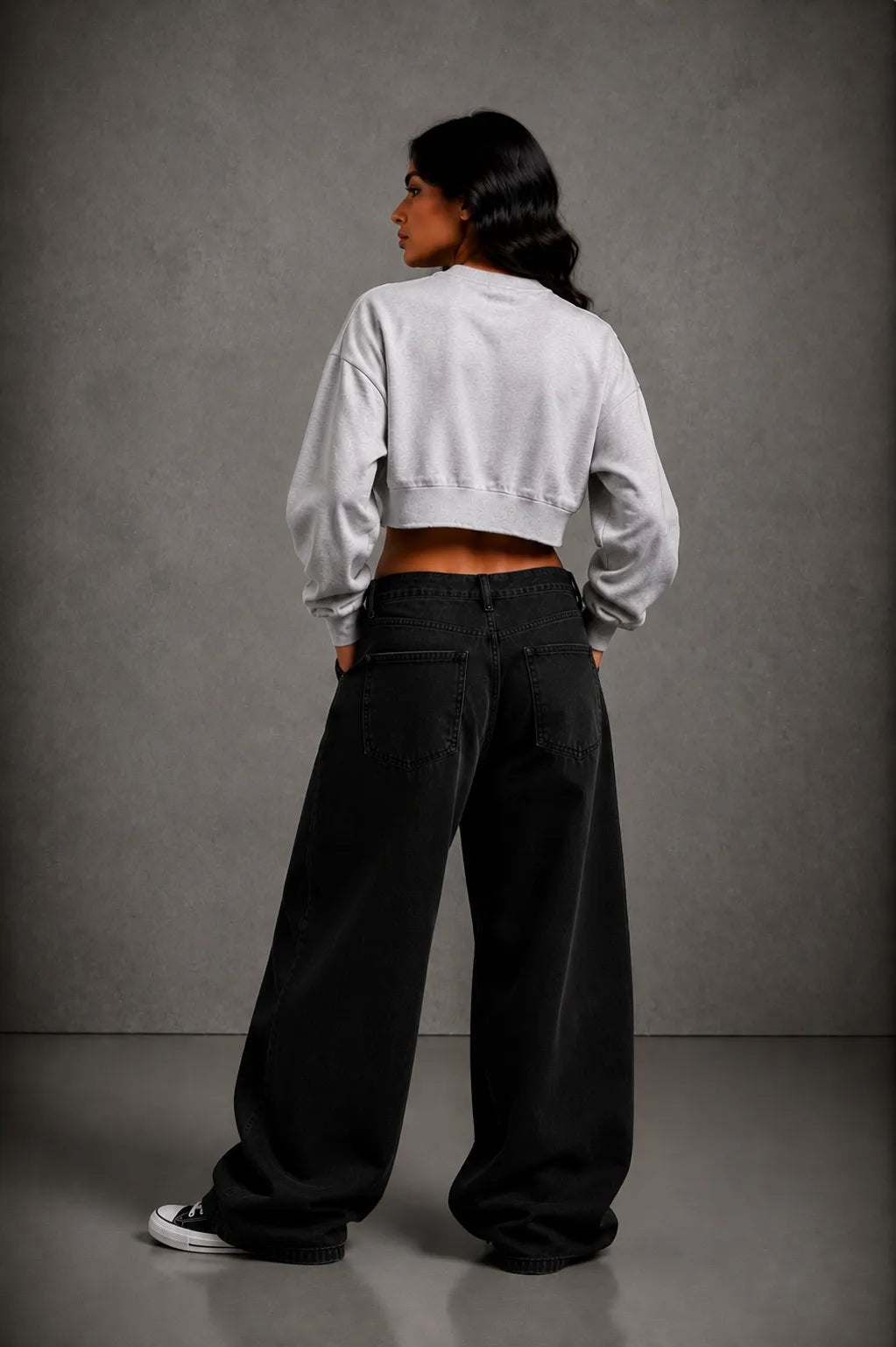 NEWTRAL WOMENS CROP SWEATSHIRT - GOJO GREY 2